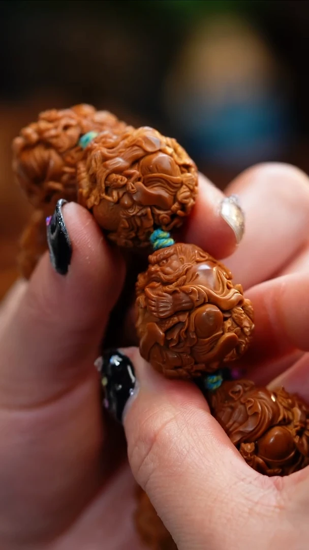 【闪购商品】橄榄核吊坠橄榄核