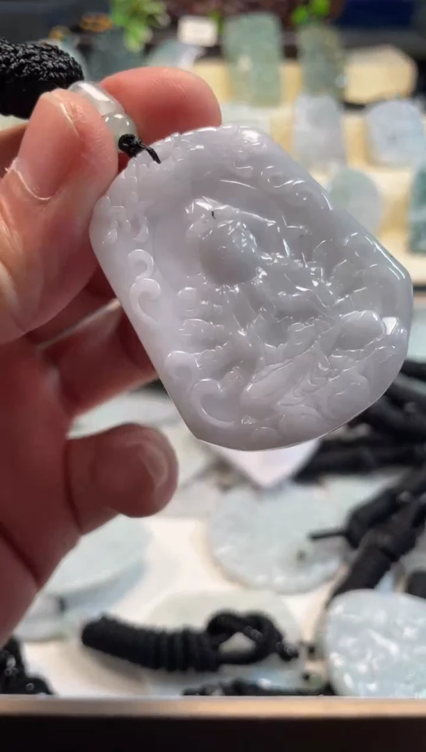 颈饰未镶嵌翡翠11/29/032