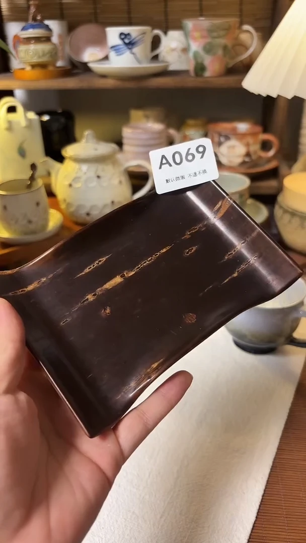 瓷片哈****记喵喵家都是大漂亮