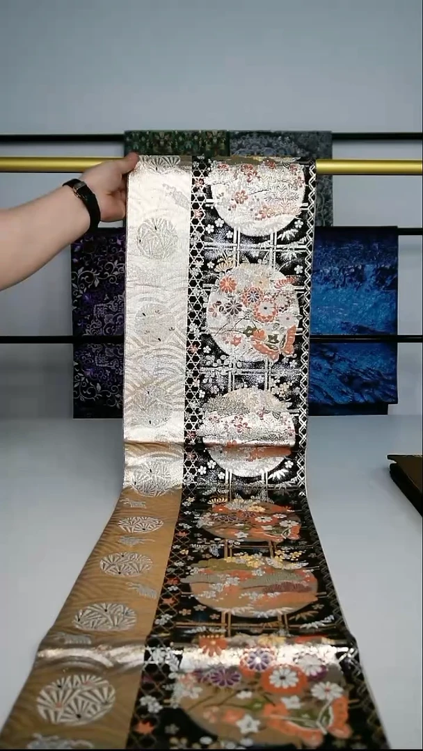 织绣织锦95蝴蝶花卉