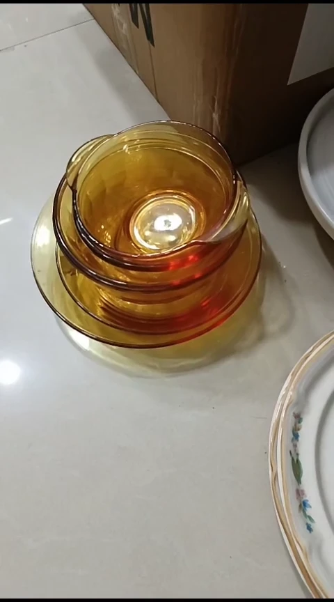 瓷琥珀色高鹏玻璃