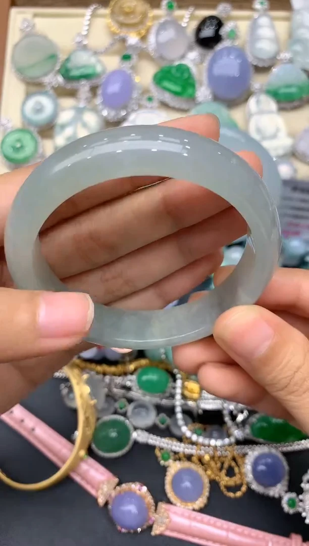 【闪购商品】翡翠手镯未镶嵌240-中国好珍宝