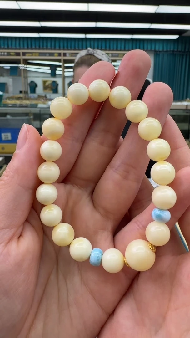 未镶嵌琥珀手链136秒拍号假一罚十