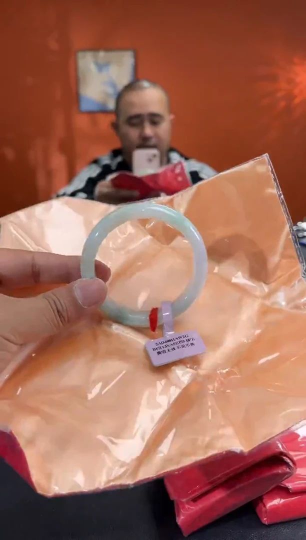 未镶嵌手镯翡翠8  56