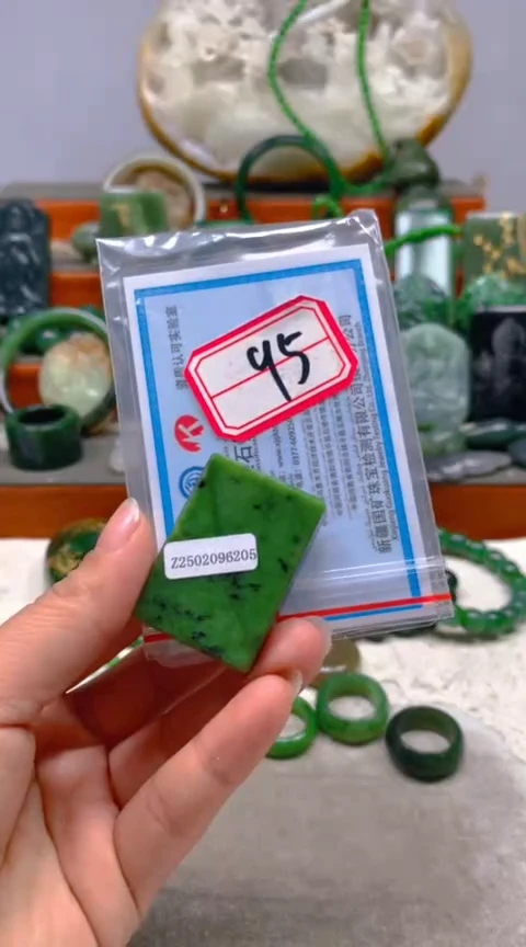 【闪购商品】和田玉挂件未镶嵌1