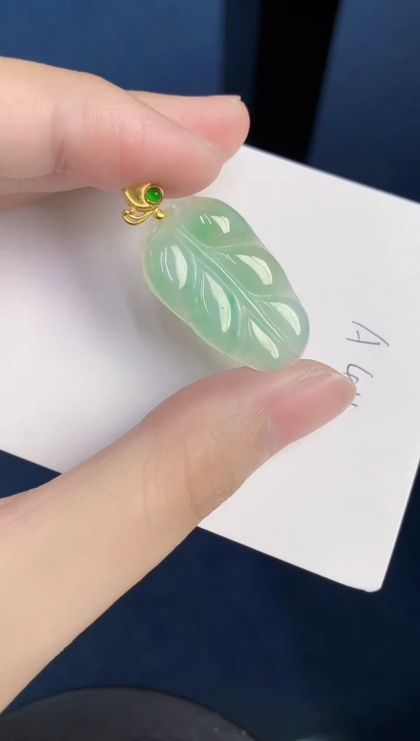 颈饰未镶嵌翡翠天然翡翠缅甸A货