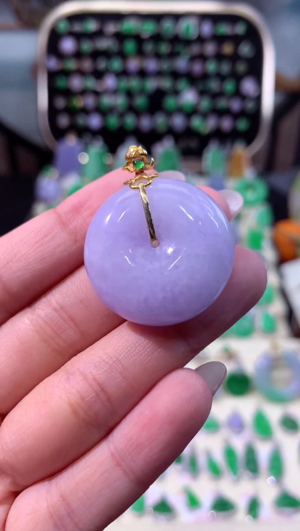 【闪购商品】翡翠颈饰18K金镶嵌缅甸天然A货翡翠