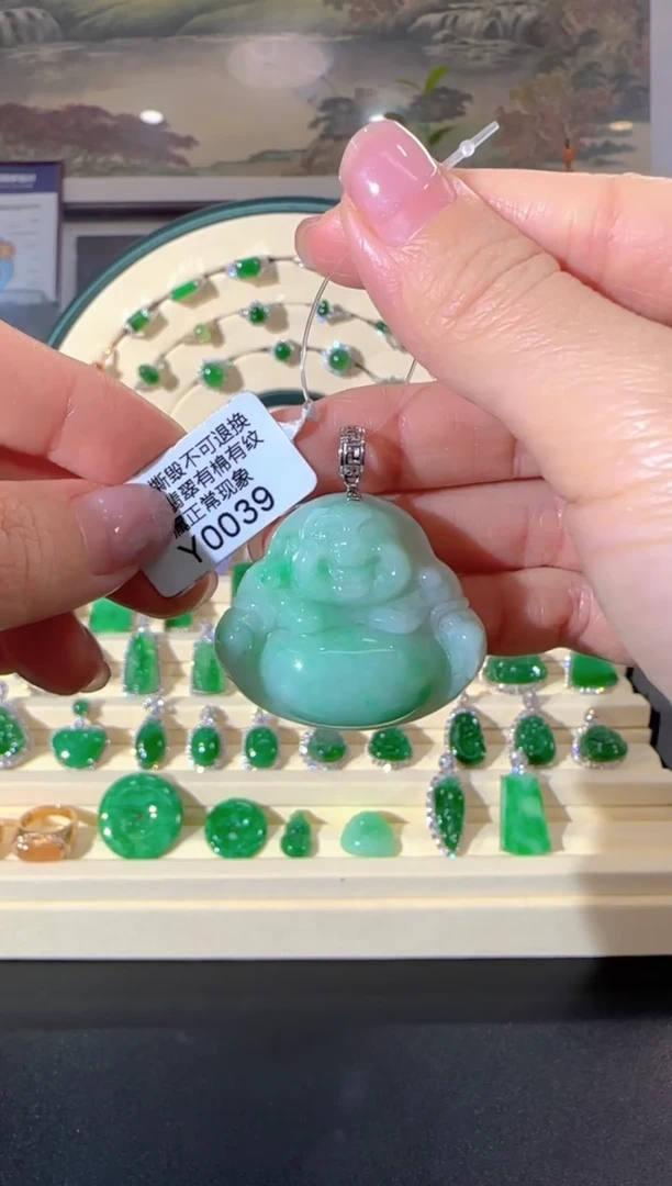 颈饰18K金镶嵌翡翠Y0039 佛公