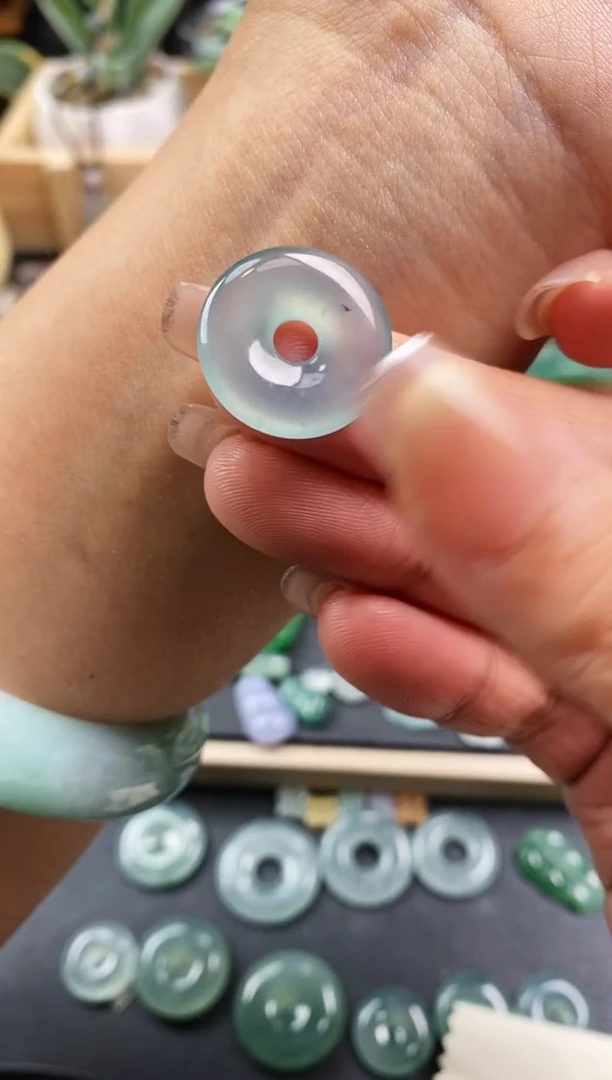 裸石翡翠福利品  甜甜圈