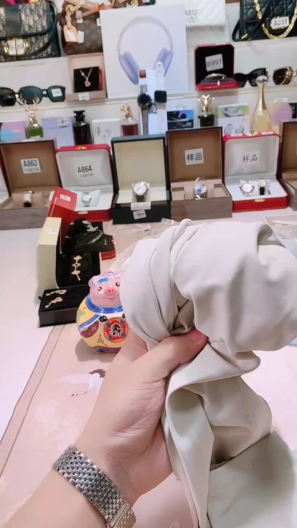 瓷片a瓷器 库房到期 全部地板价@@1