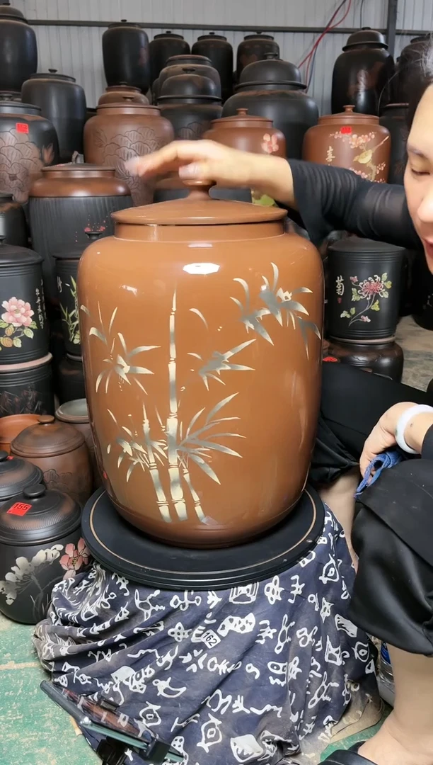 壶完品茶缸 高51cm 水亮  204