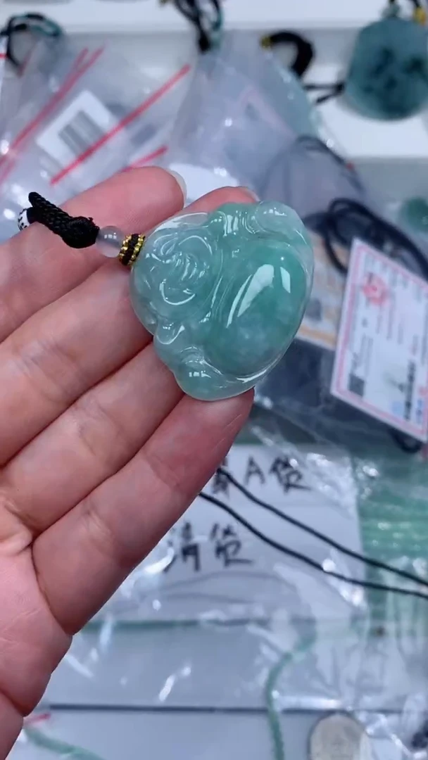 颈饰未镶嵌翡翠吊坠