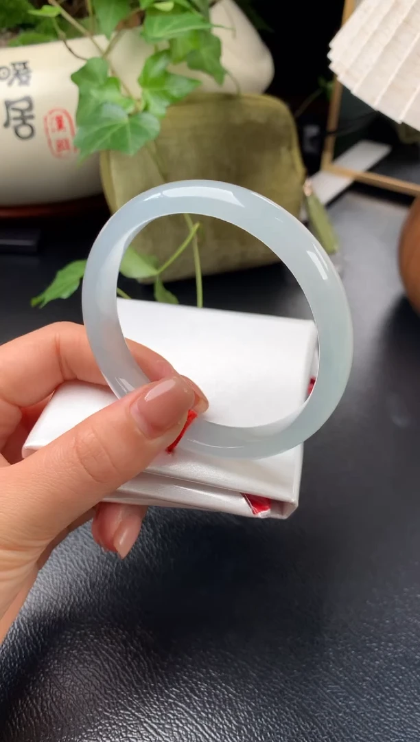 未镶嵌手镯翡翠翡翠冰蓝底正圈61