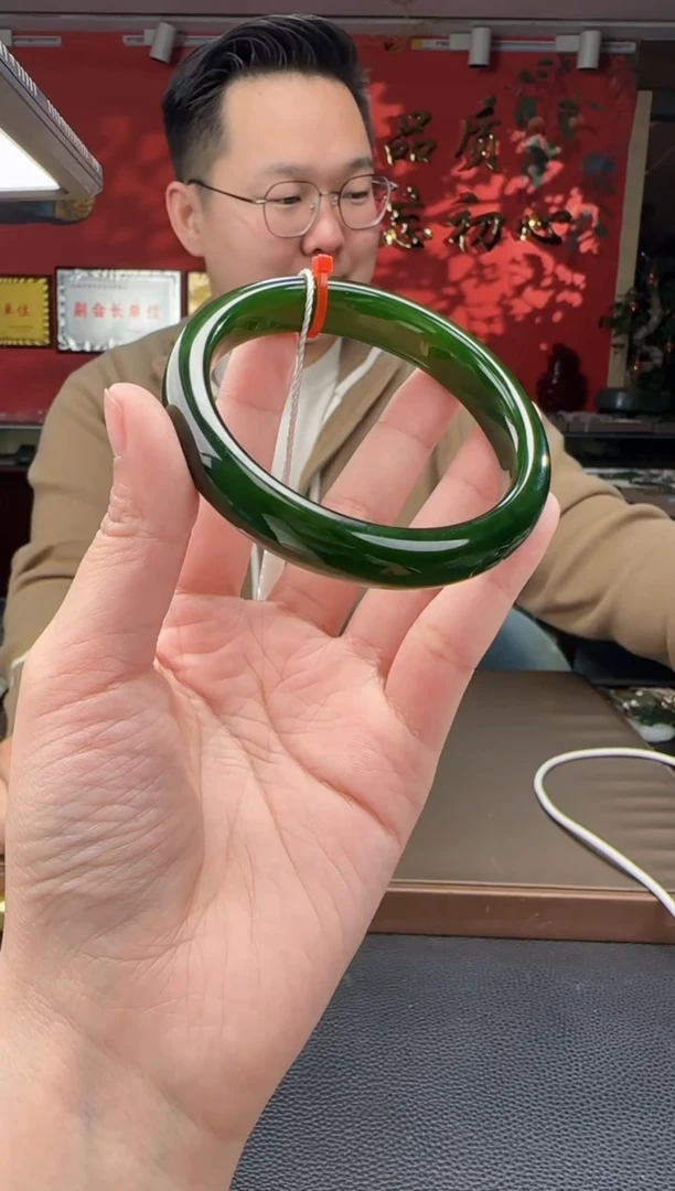 【闪购商品】和田玉.未镶嵌碧玉镯52-61