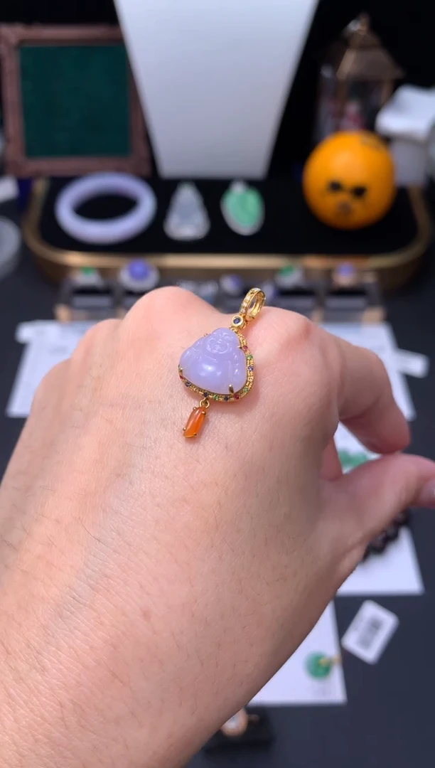 18K金镶嵌定制翡翠48小时鉴赏期 退货不扣服务费