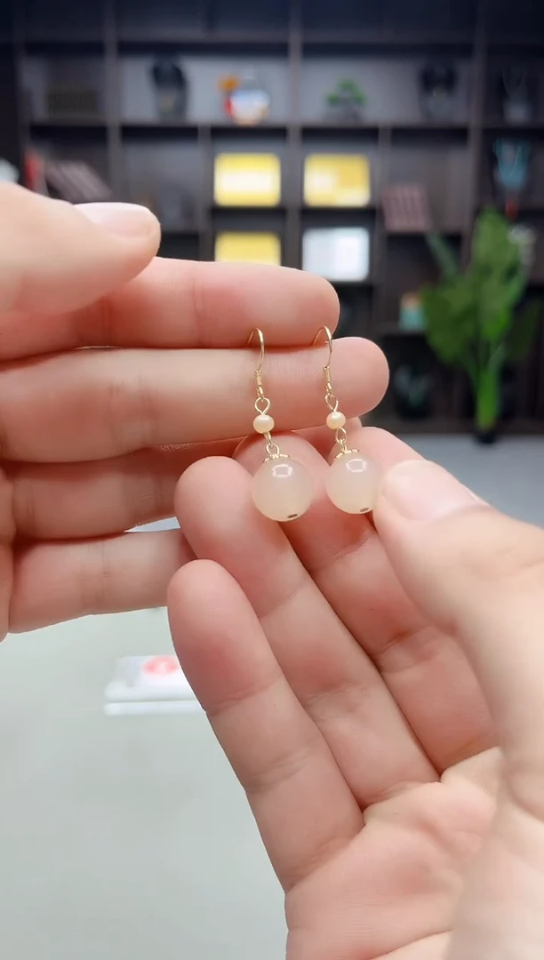 未镶嵌耳饰玛瑙/玉髓218000