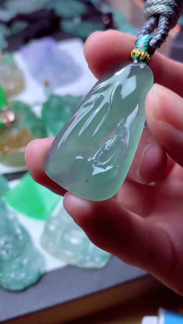 翡翠未镶嵌颈饰天然翡翠