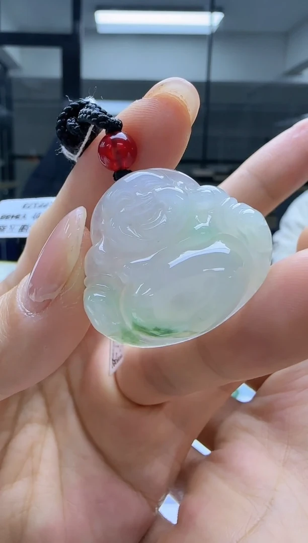 【闪购商品】翡翠颈饰未镶嵌佛公