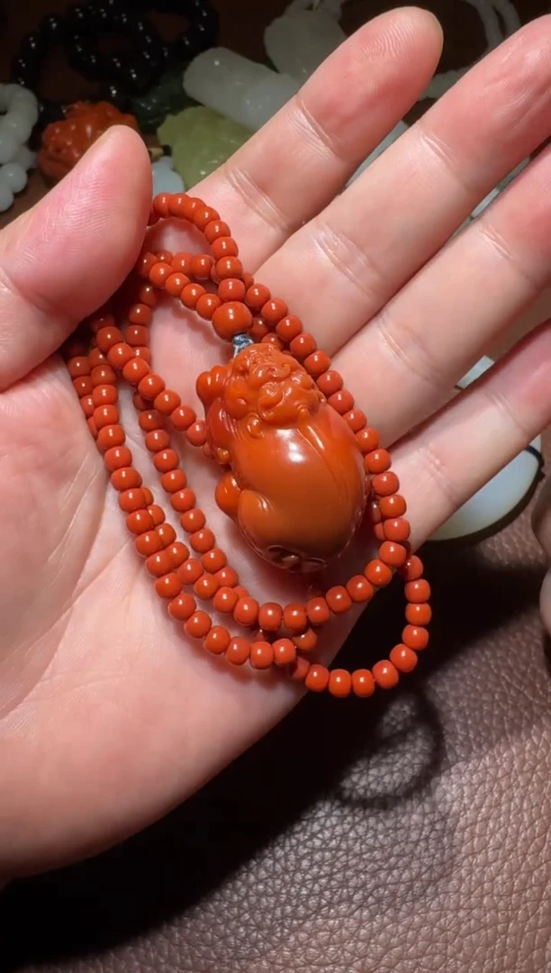 未镶嵌南红玛瑙挂件南红