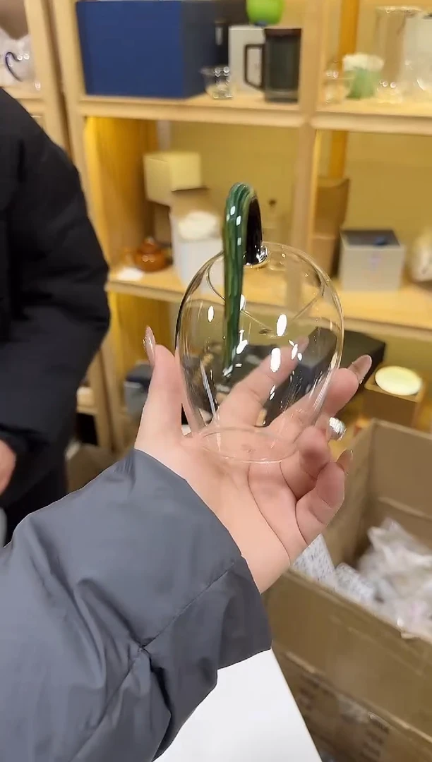 725绿凤尾怡然公道杯