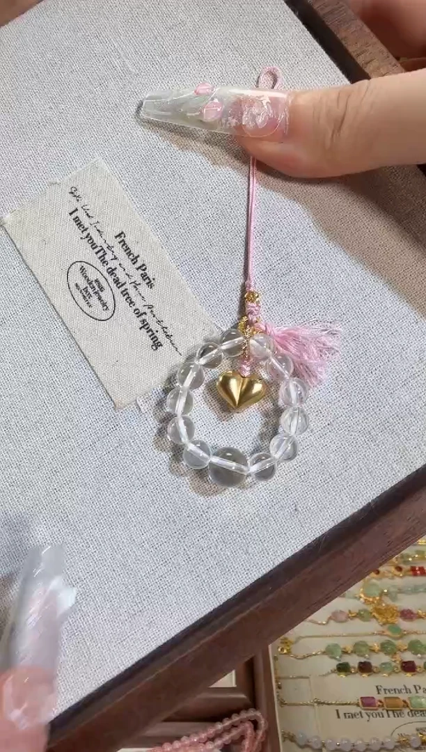 银S925镶嵌吊坠(不含链)水晶白水晶屁桃手机挂包挂