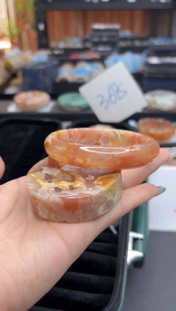 未镶嵌手镯石英质玉C115(59圈赠送镯心)