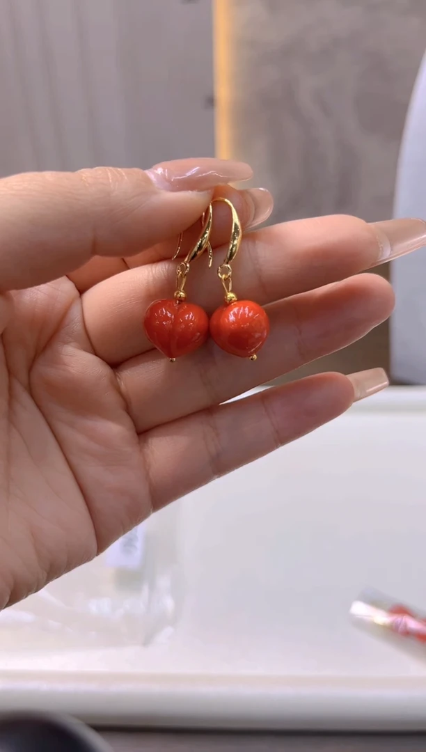 14K金镶嵌耳饰玛瑙/玉髓E961