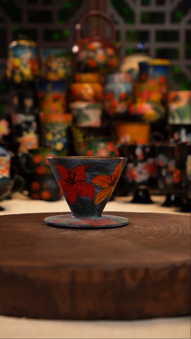 油画   手绘釉下彩   杯子