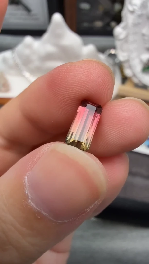 未镶嵌裸石西瓜碧玺1.58CT-A138-1P