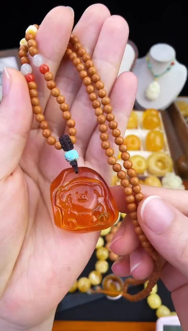 琥珀未镶嵌珠宝奇石柒月