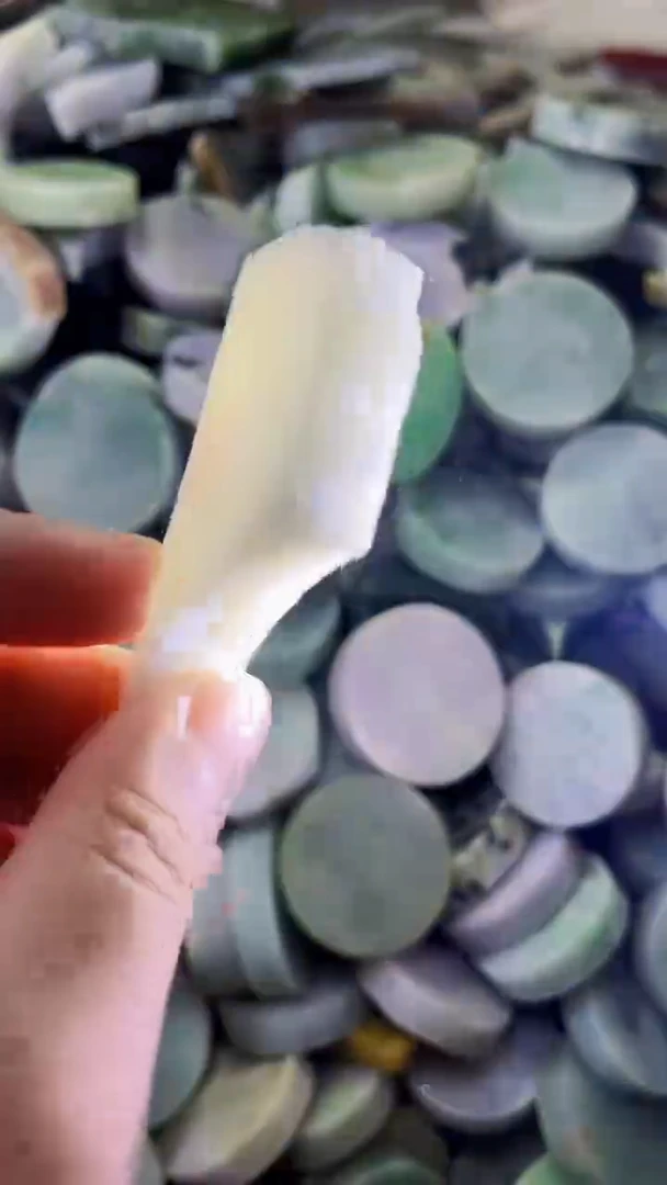 【闪购商品】翡翠挂件未镶嵌A货康壹276