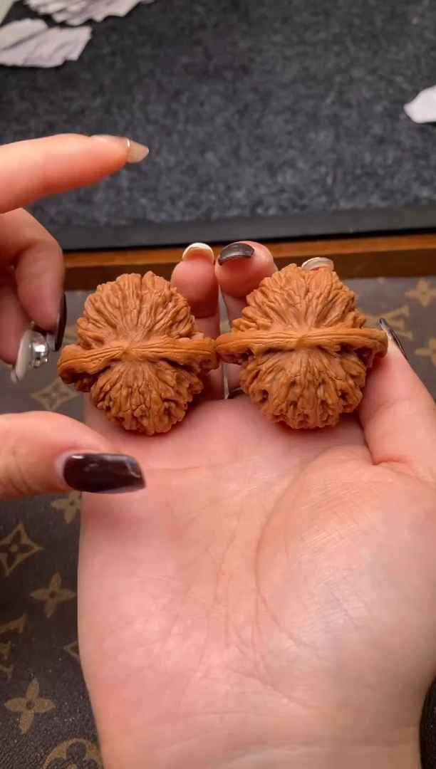 把件文玩核桃b258号44尺四座楼