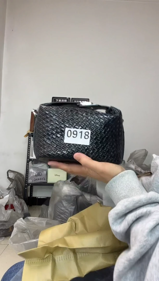 牛剖层皮革迪诺包包专拍链接918