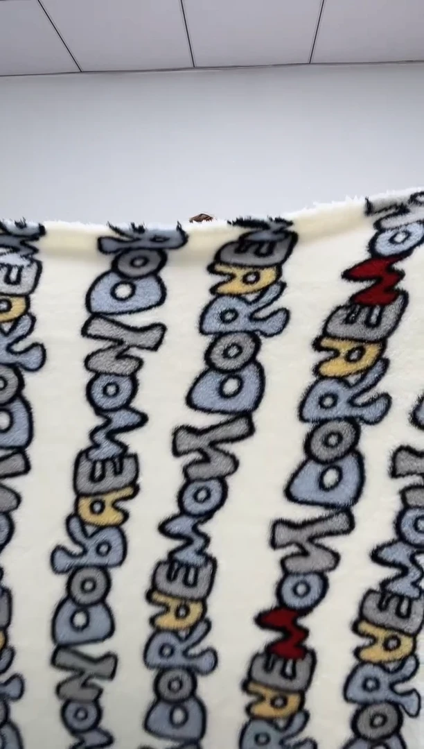 法兰绒2.2X1.4V材质面料尺寸以主播介绍为准