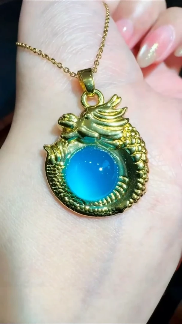 未镶嵌吊坠(不含链)玛瑙/玉髓ST1931海蓝之谜玛瑙蓝龙吐珠吊坠-01