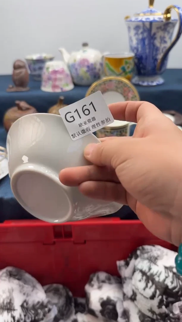瓷片J*瓷片   G161