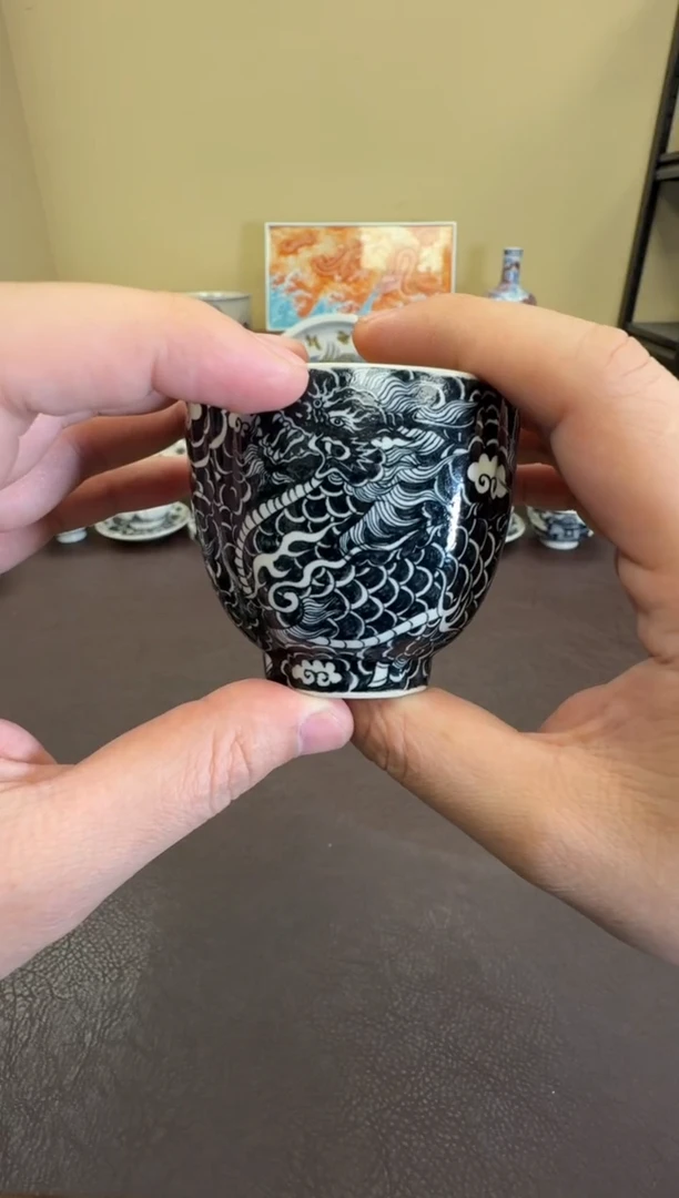 二号釉云墨麒麟手雷杯