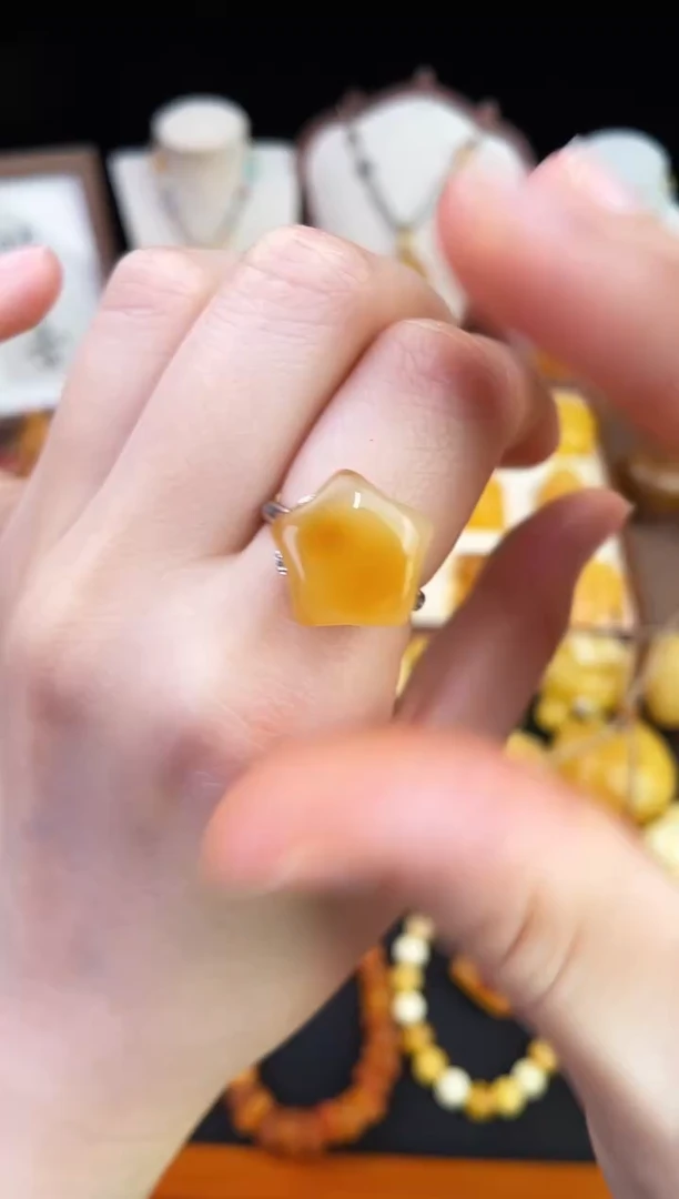 琥珀未镶嵌珠宝奇石柒月