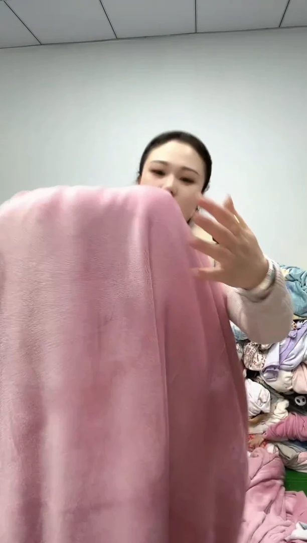 法兰绒2.5X2.3左右以主播所说为准