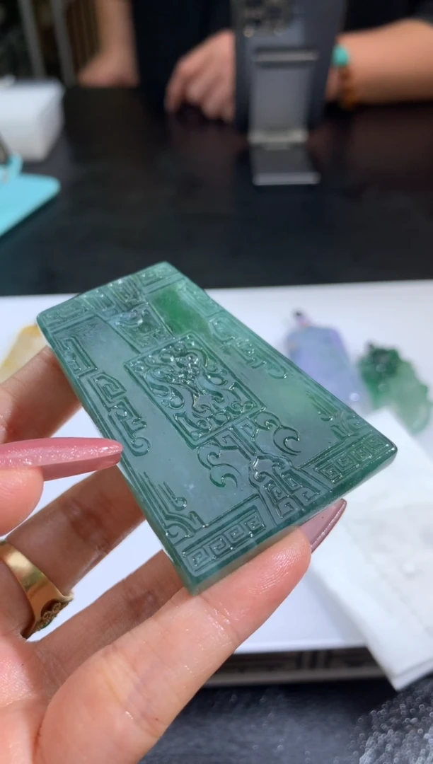 未镶嵌定制翡翠随*翡翠