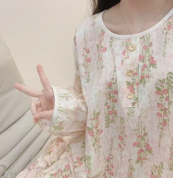 休闲碎花阳光玫瑰花四季通用款睡衣纯棉柔软亲肤圆领款