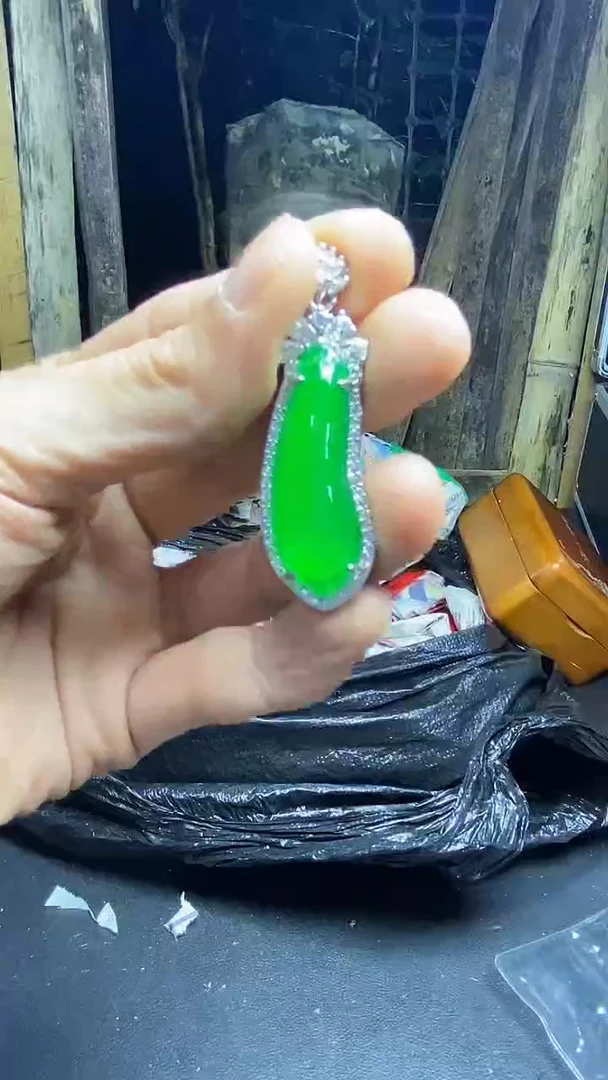 满色吊坠 所见即所得！