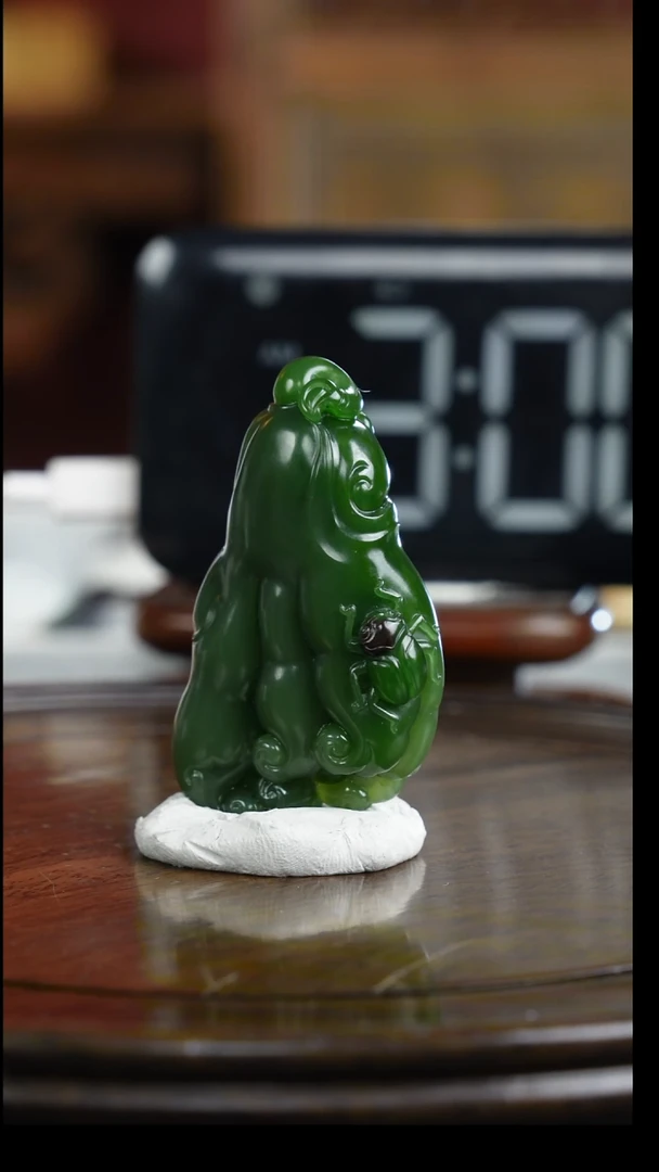 未镶嵌和田玉把件人****他1