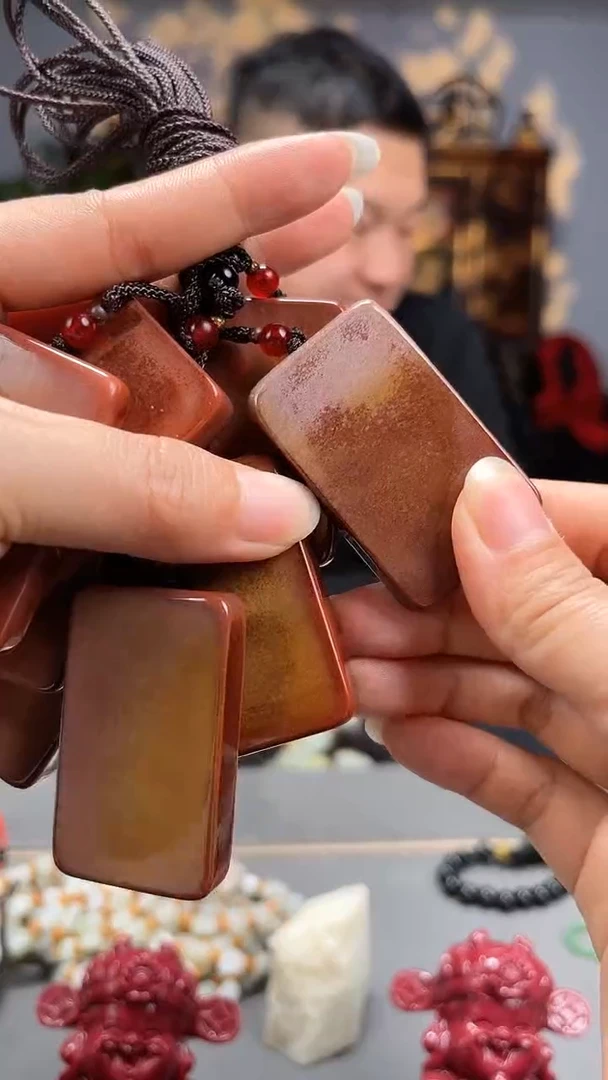 【闪购商品】和田玉颈饰未镶嵌拍一发一多样性发货