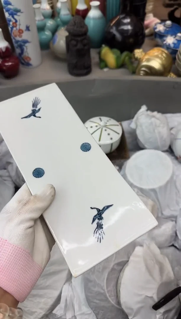瓷片阿**i瓷器瓷器瓷器瓷器