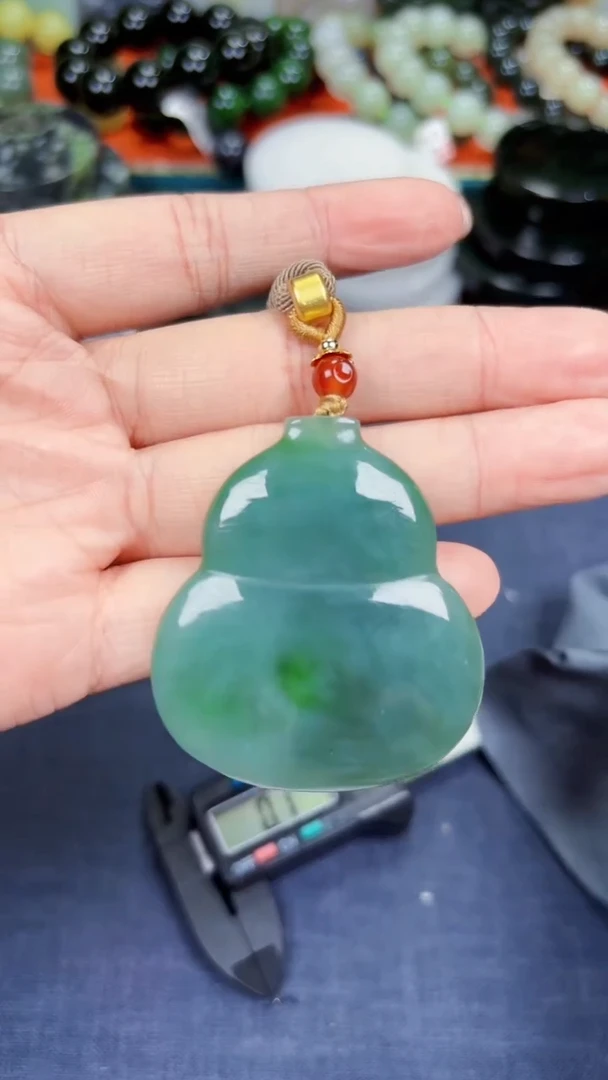 颈饰未镶嵌和田玉和田玉