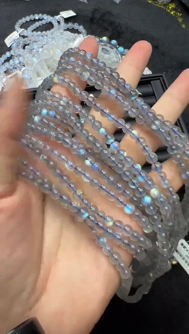 手链未镶嵌长石5.5mm入门灰月光3圈  默认微瑕