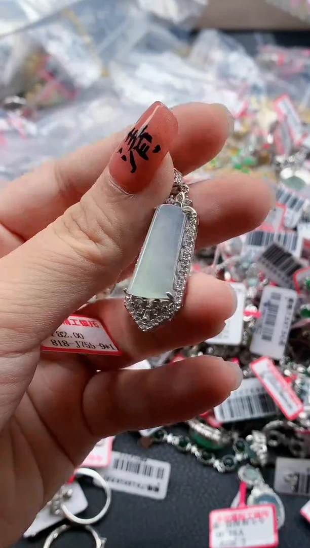 银S925镶嵌戒指翡翠天然A货缅甸翡翠