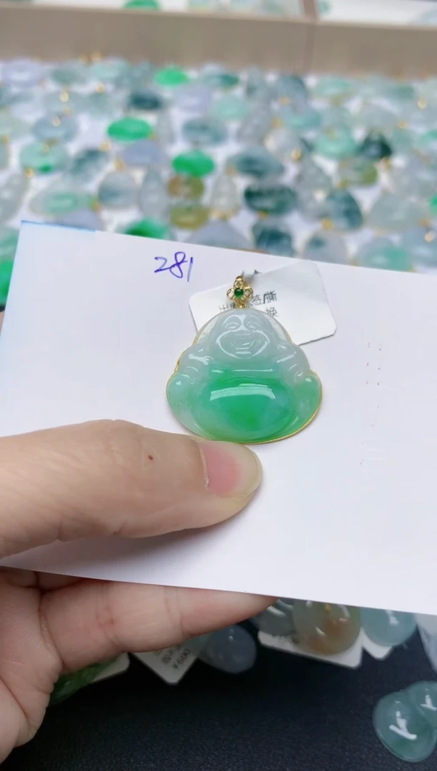 【闪购商品】翡翠颈饰18K金镶嵌天然翡翠A货    281