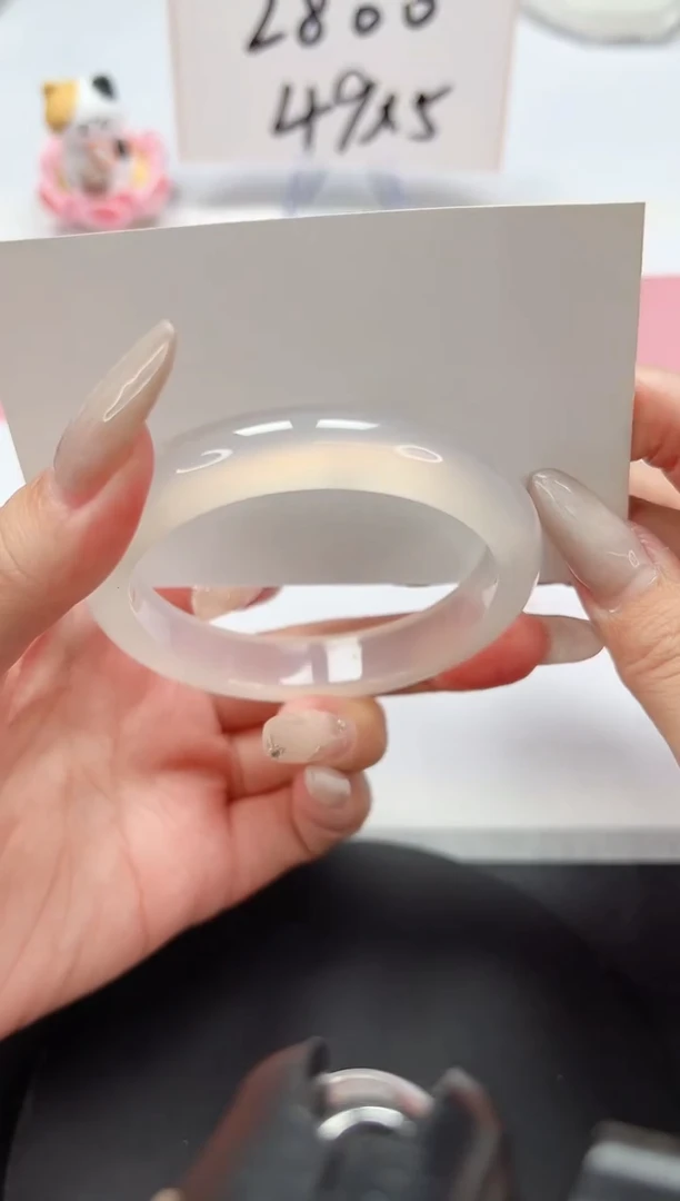 【闪购商品】石英质玉手镯未镶嵌A225-54